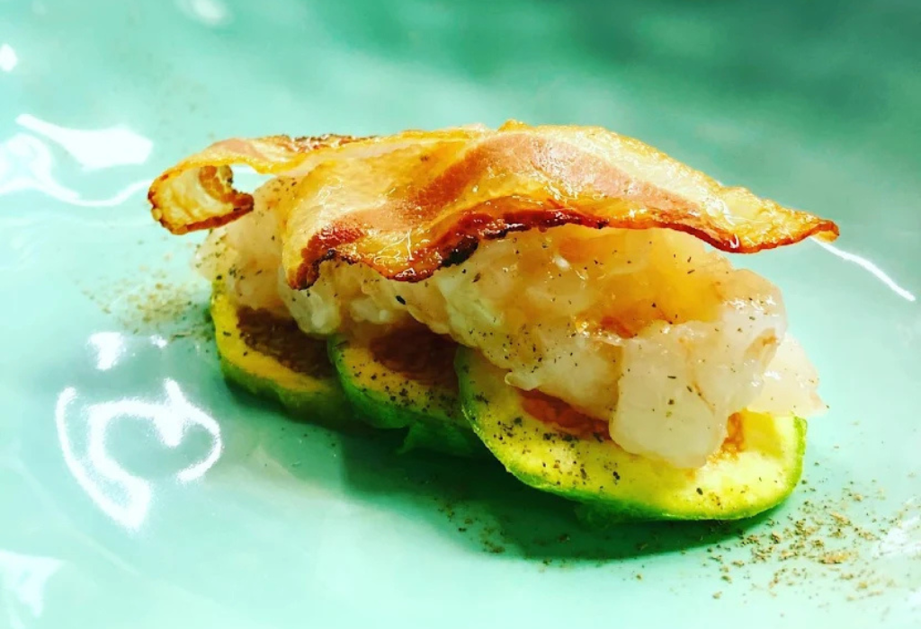 Barone cocktail and food